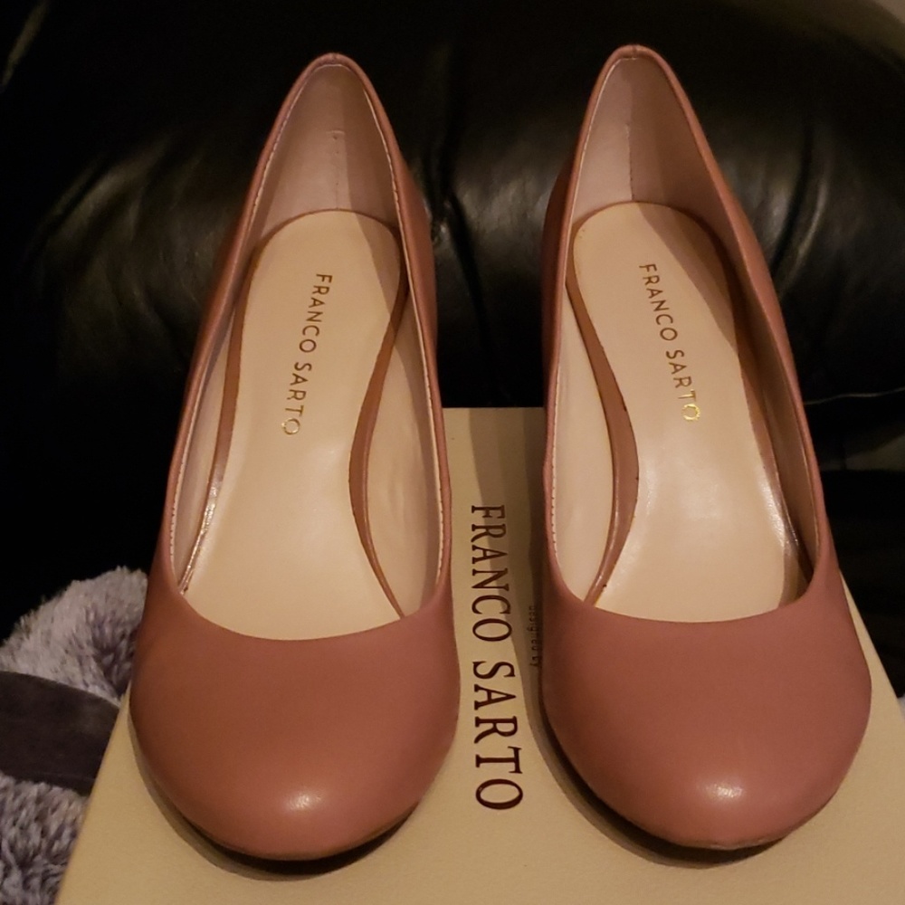 Franco Sarto wedges